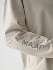 Essentials Langarm-T-Shirt