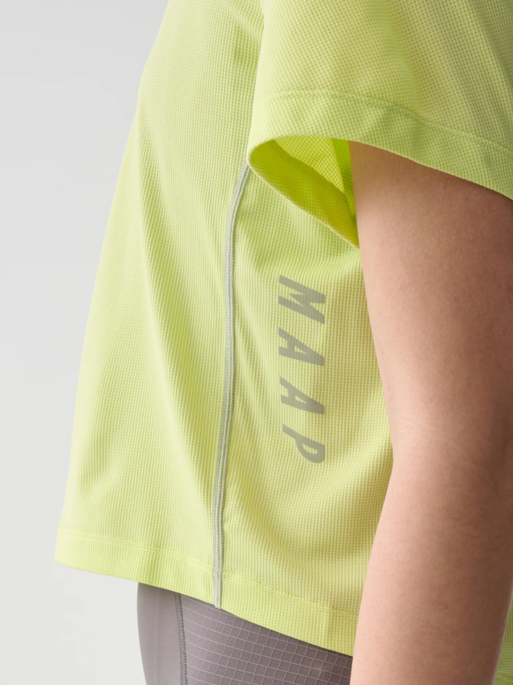 Kurzes T-Shirt für Damen
