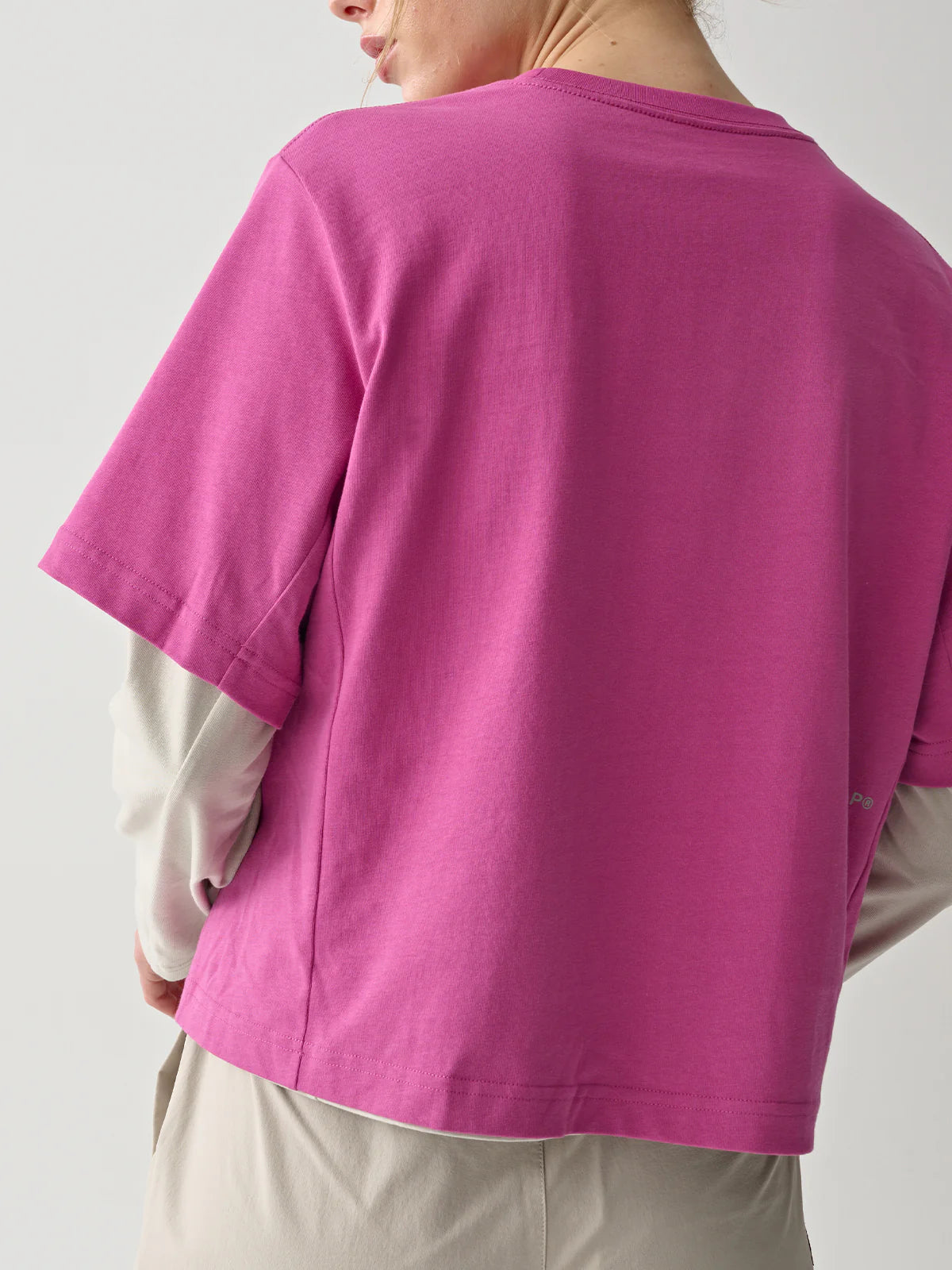 Essentials T-Shirt für Damen