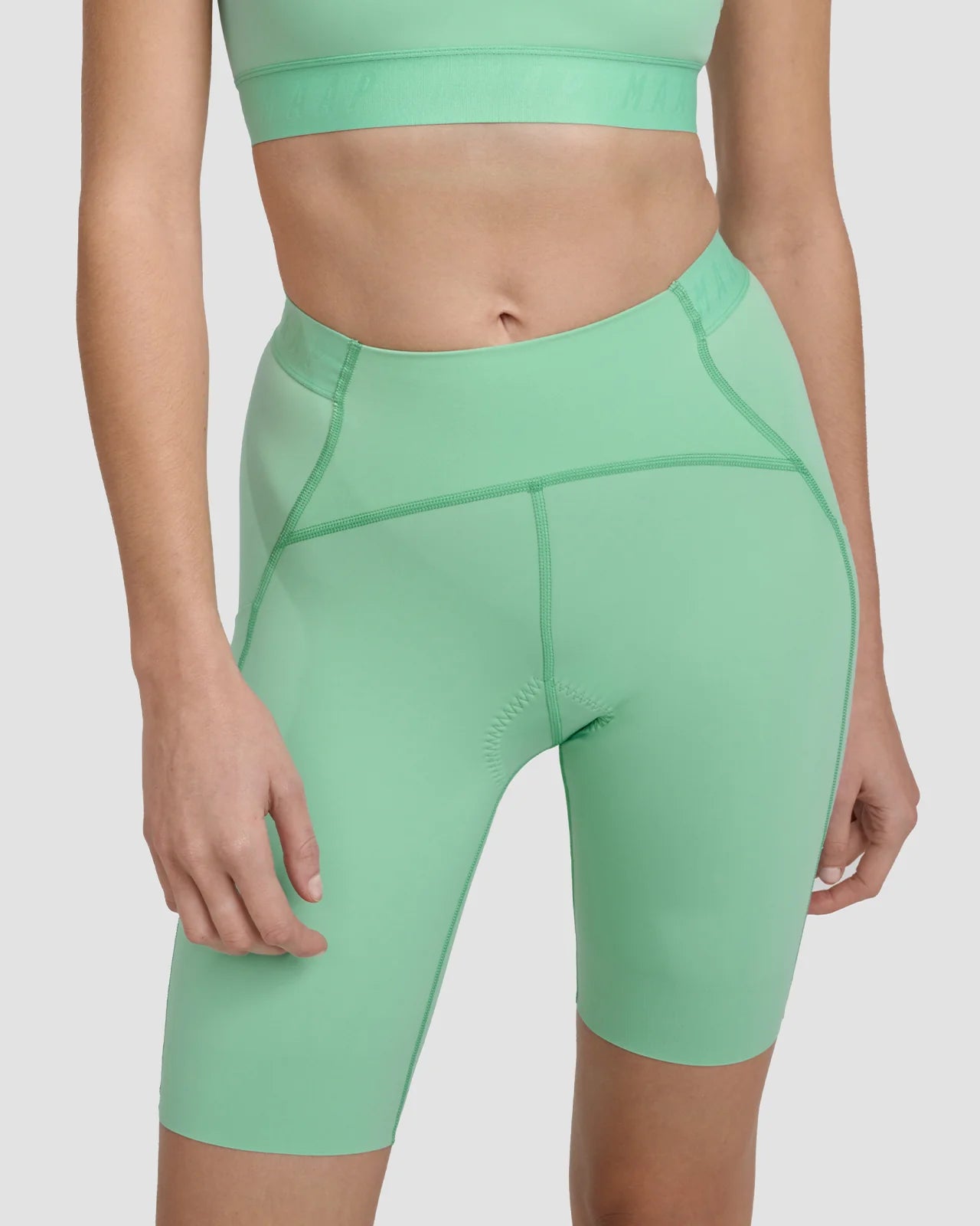 Damen Sequence Short