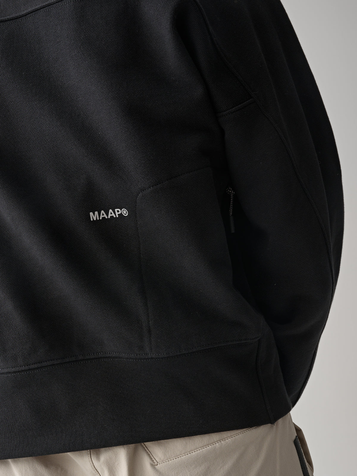 Essentials Crew für Damen