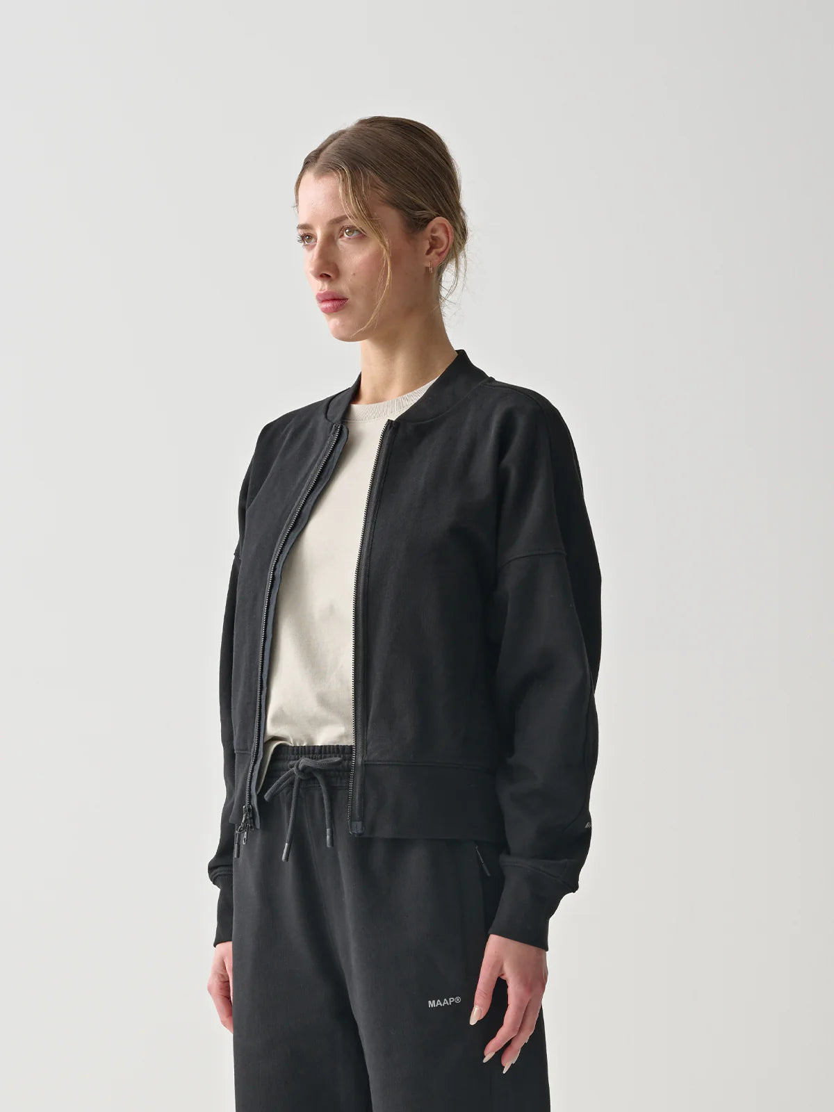 Essentials Zip Crew für Damen