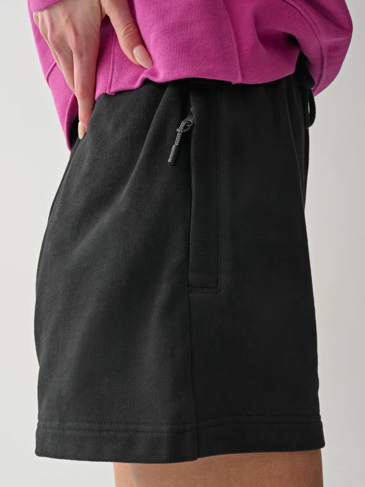 Essentials Sweatshorts für Damen