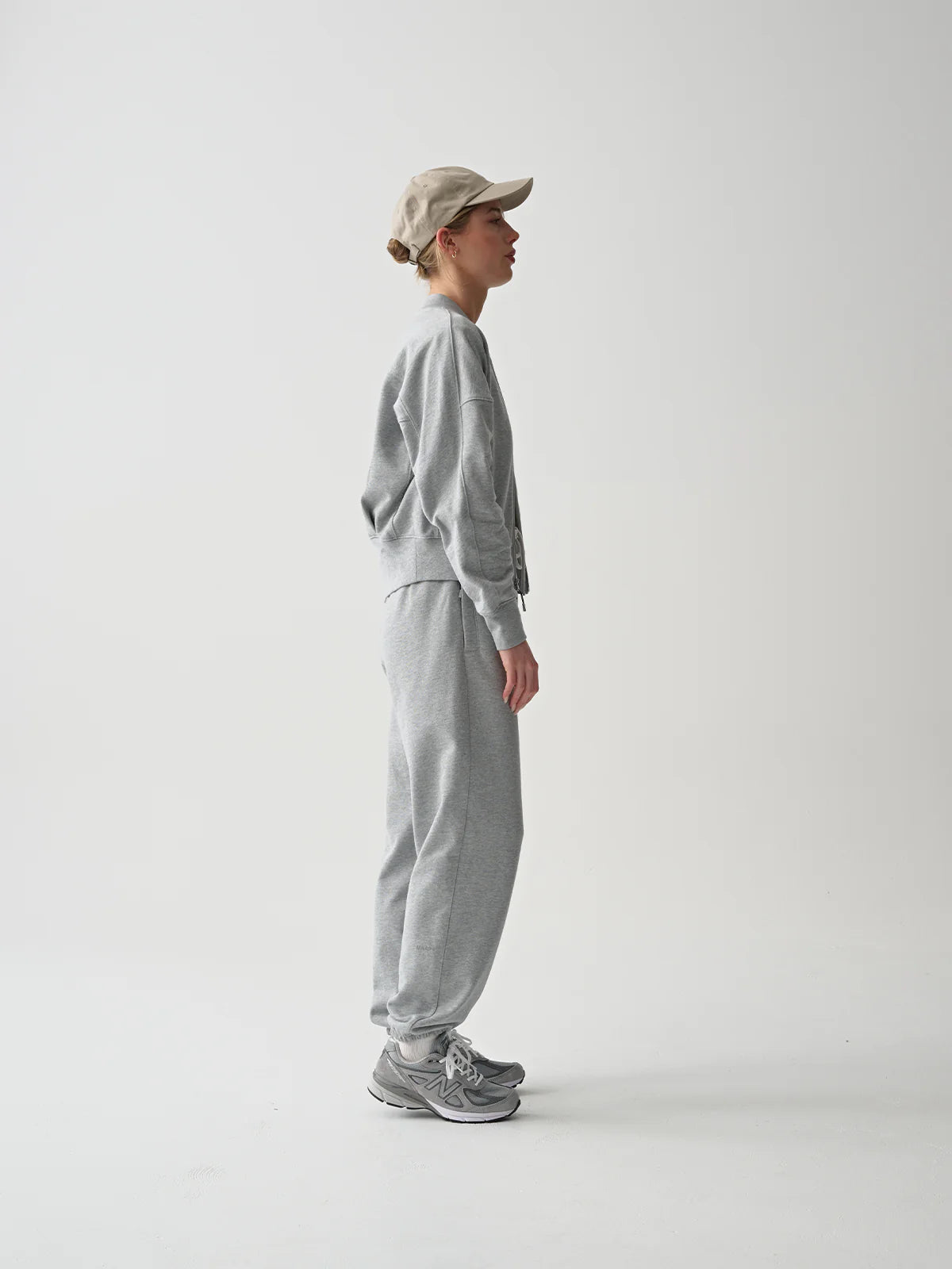 Essentials Zip Crew für Damen