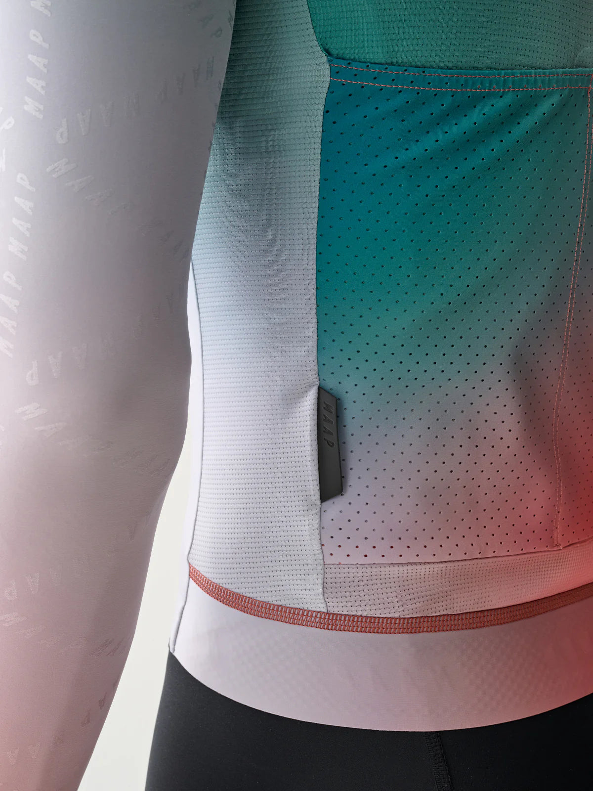 Blurred Out Pro Hex Langarmtrikot
