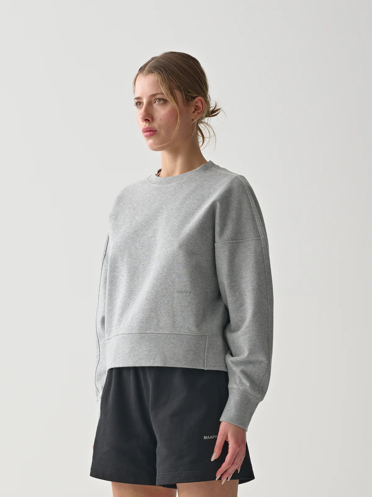 Essentials Crew für Damen